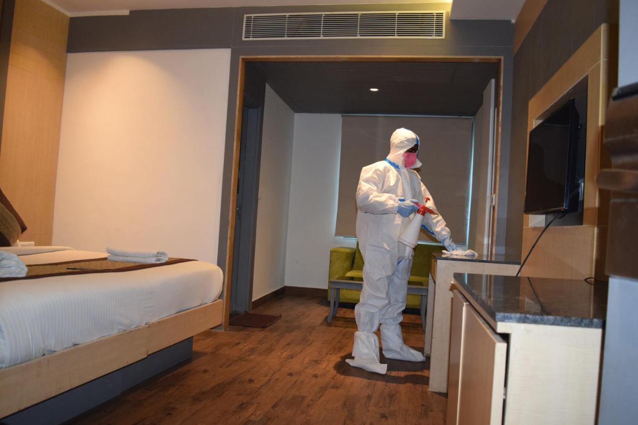 Hotel Superb 5 Mins Walk From New Delhi Station Exteriér fotografie