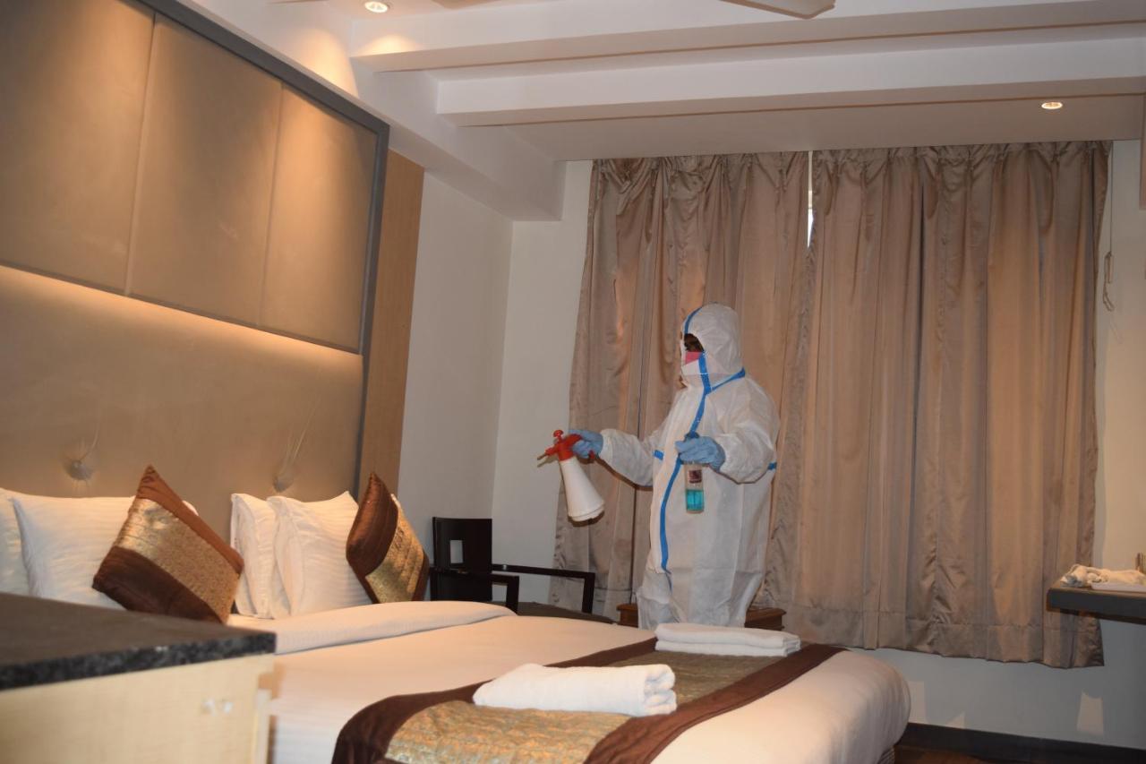 Hotel Superb 5 Mins Walk From New Delhi Station Exteriér fotografie