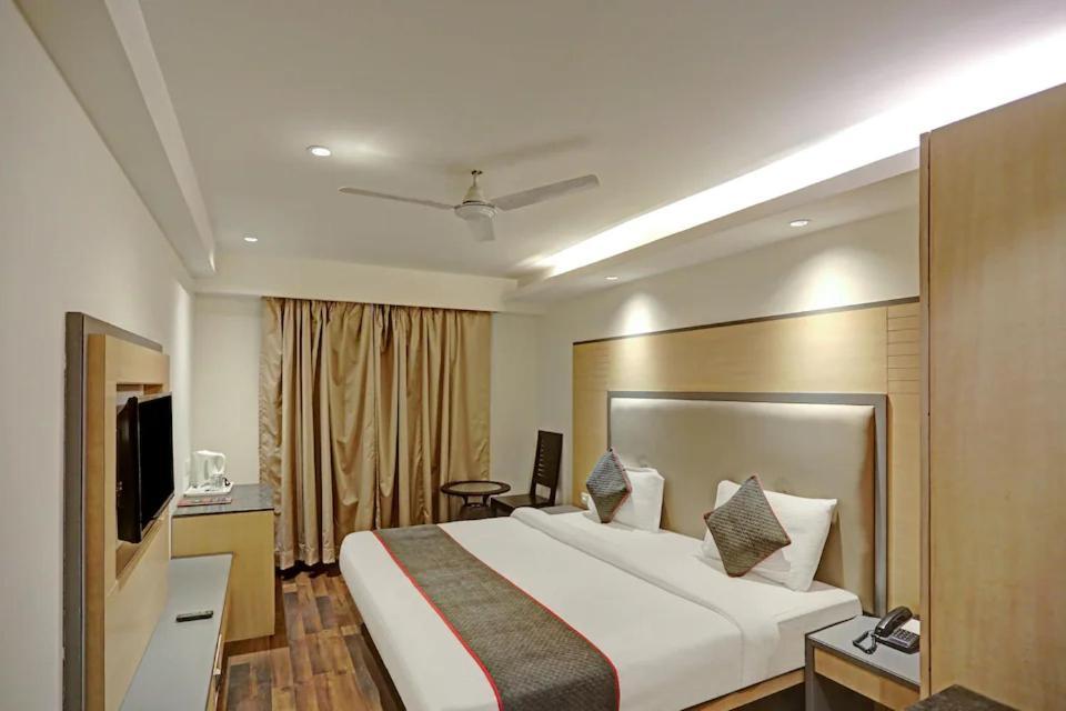 Hotel Superb 5 Mins Walk From New Delhi Station Exteriér fotografie
