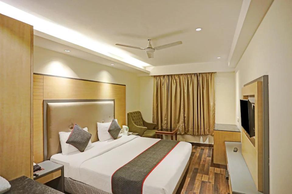 Hotel Superb 5 Mins Walk From New Delhi Station Exteriér fotografie