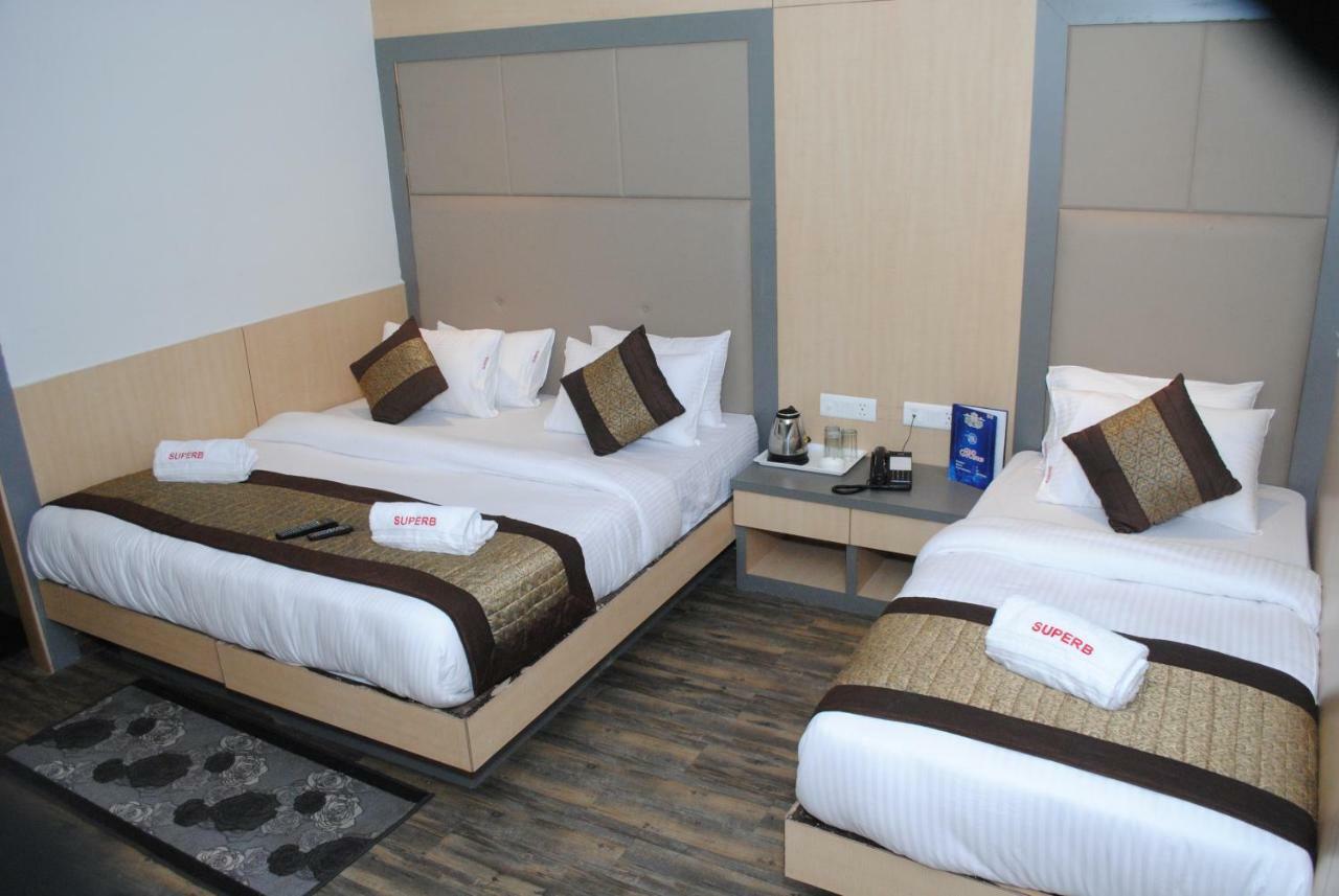 Hotel Superb 5 Mins Walk From New Delhi Station Exteriér fotografie