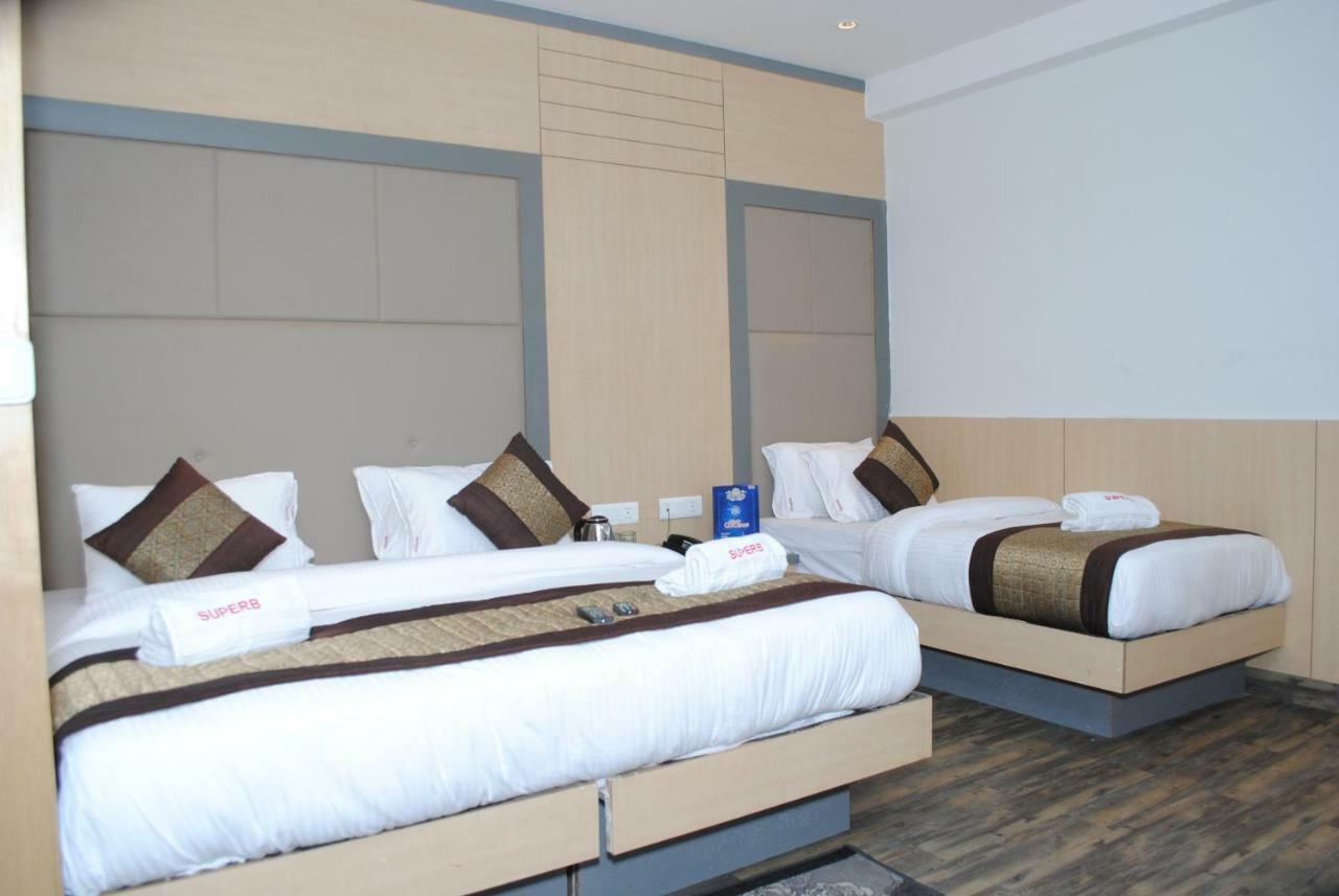 Hotel Superb 5 Mins Walk From New Delhi Station Exteriér fotografie