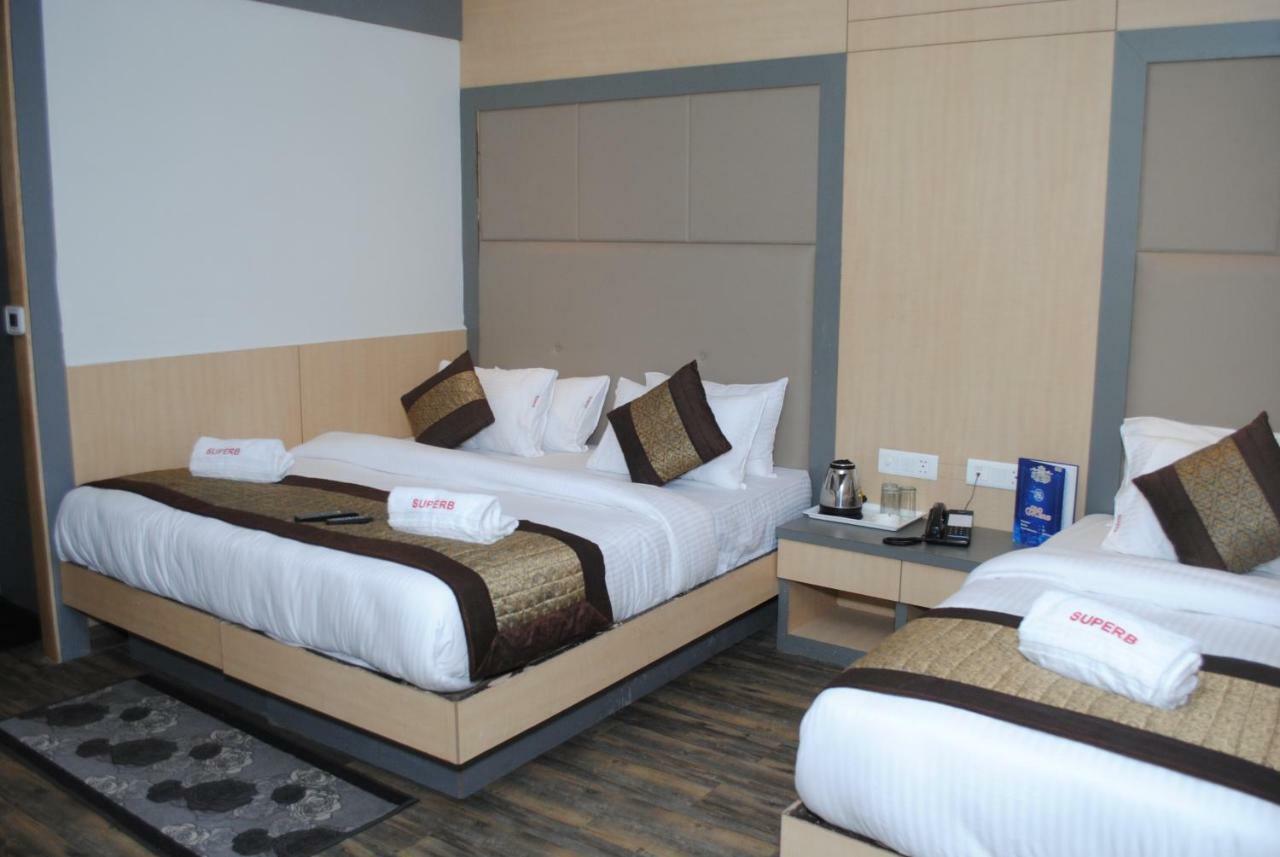 Hotel Superb 5 Mins Walk From New Delhi Station Exteriér fotografie