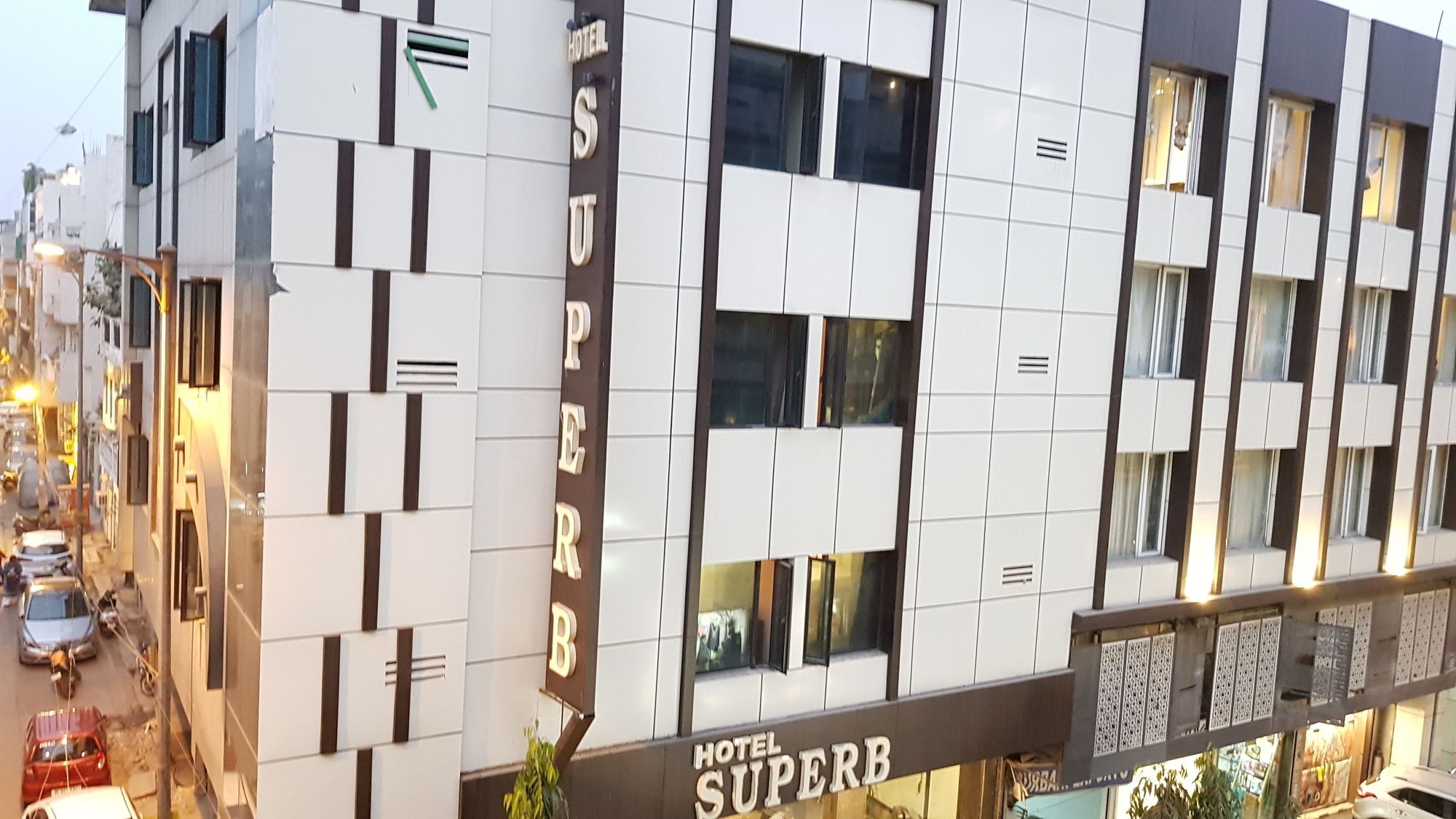 Hotel Superb 5 Mins Walk From New Delhi Station Exteriér fotografie